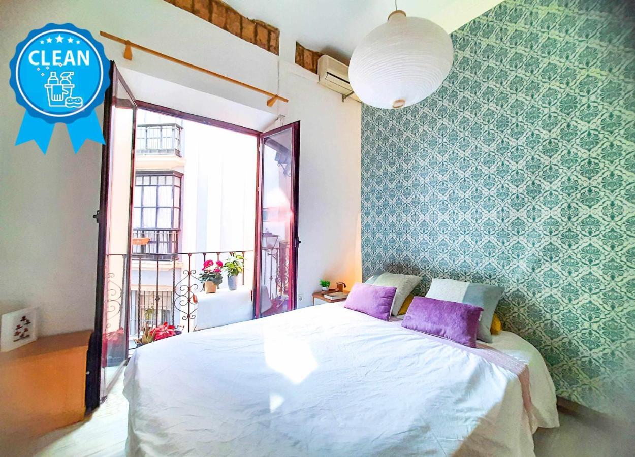 Lovely Center Apartments - Sunny Balcony Alfalfa Sevilla Bagian luar foto