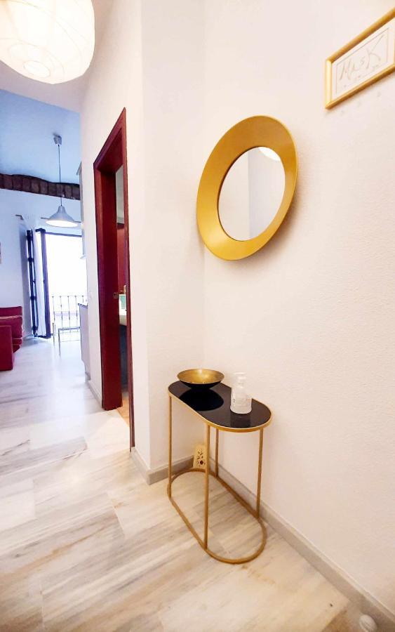 Lovely Center Apartments - Sunny Balcony Alfalfa Sevilla Bagian luar foto