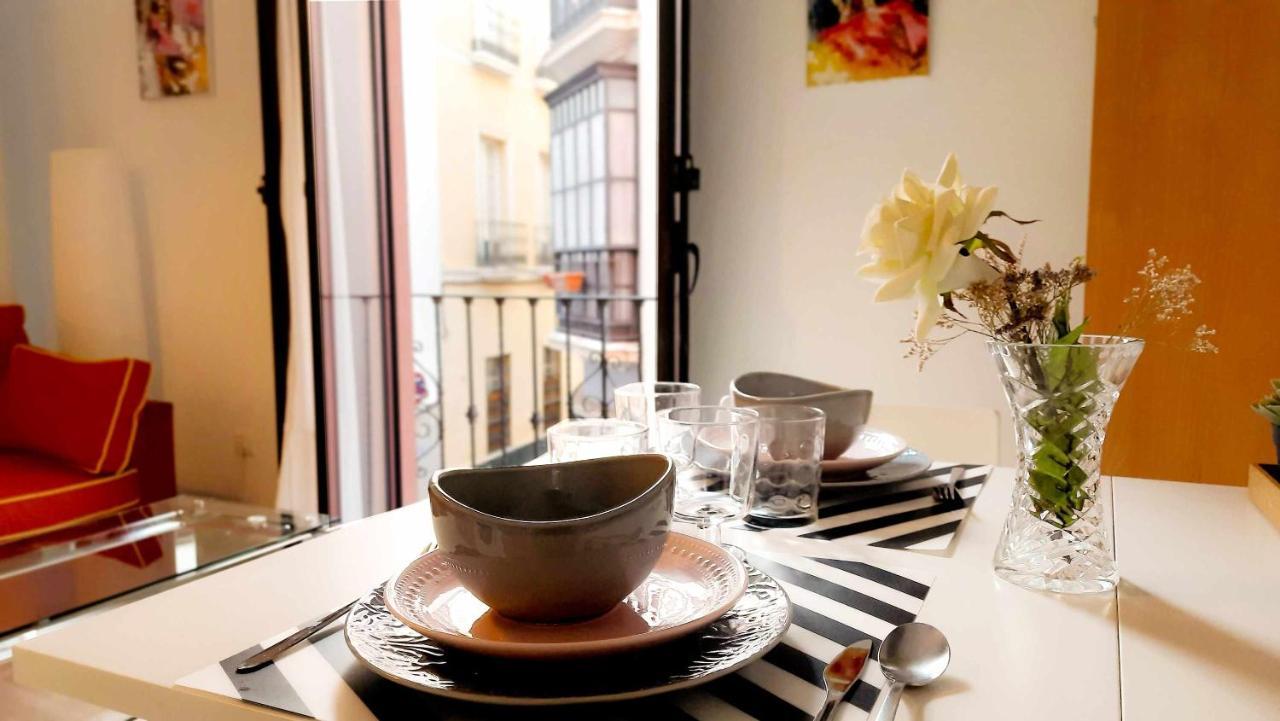 Lovely Center Apartments - Sunny Balcony Alfalfa Sevilla Bagian luar foto