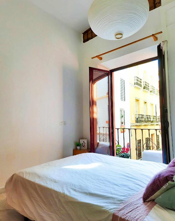 Lovely Center Apartments - Sunny Balcony Alfalfa Sevilla Bagian luar foto