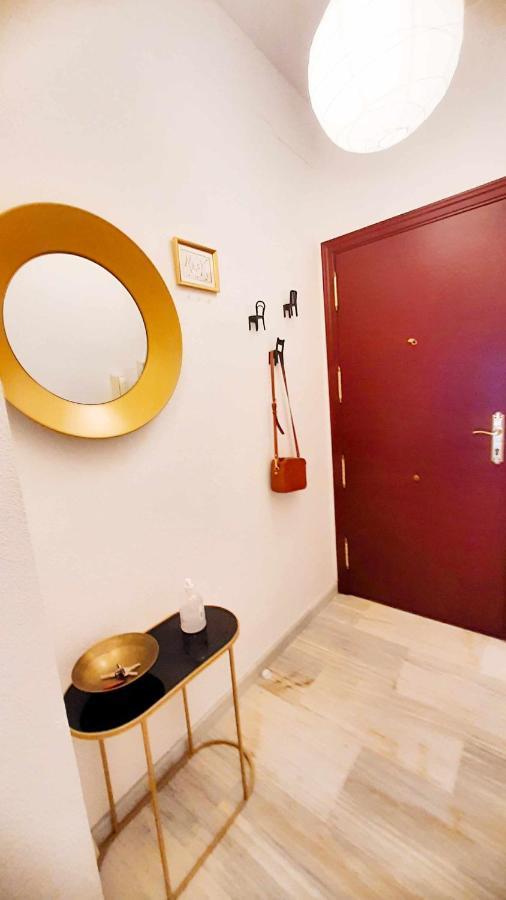 Lovely Center Apartments - Sunny Balcony Alfalfa Sevilla Bagian luar foto