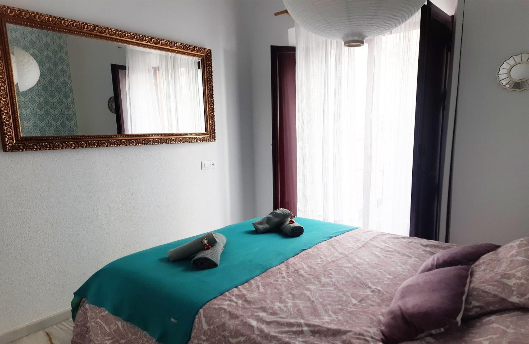 Lovely Center Apartments - Sunny Balcony Alfalfa Sevilla Bagian luar foto